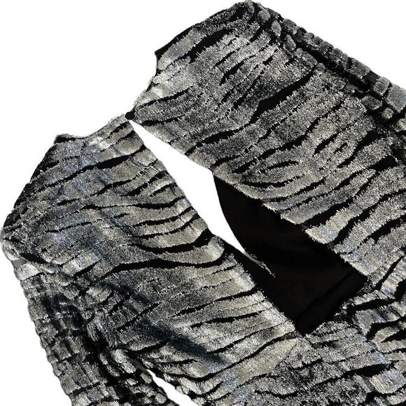 DUNDAS x REVOLVE Stardust Mini Dress in‎ Silver Tiger - Picture 8 of 12